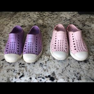 Toddler girls Native Jefferson shoes size 8 GUC